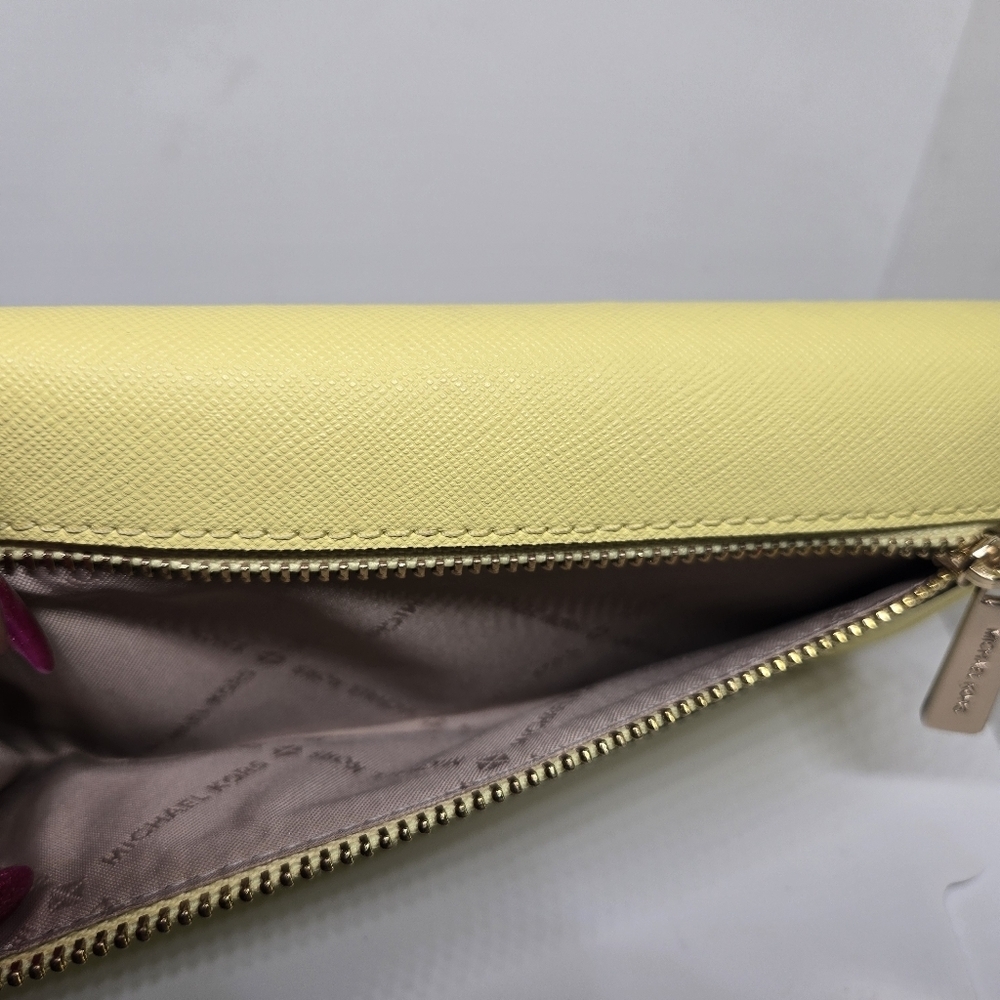 Michael Kors Trifold Wallet Sunshine Yellow - Picture 6 of 9